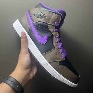 Nike Jordan 1 Mid Mens Size 12 Palomino Wild Berry White DQ8426 215